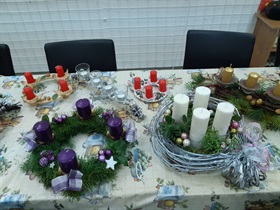 ADVENTNÍ VÝZDOBA + BESEDA