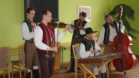 CIMBÁLKOVÁ MUZIKA KOBYLKA