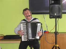 HARMONIKÁŘ MATURA