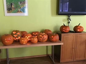 DLABÁNÍ DÝNÍ